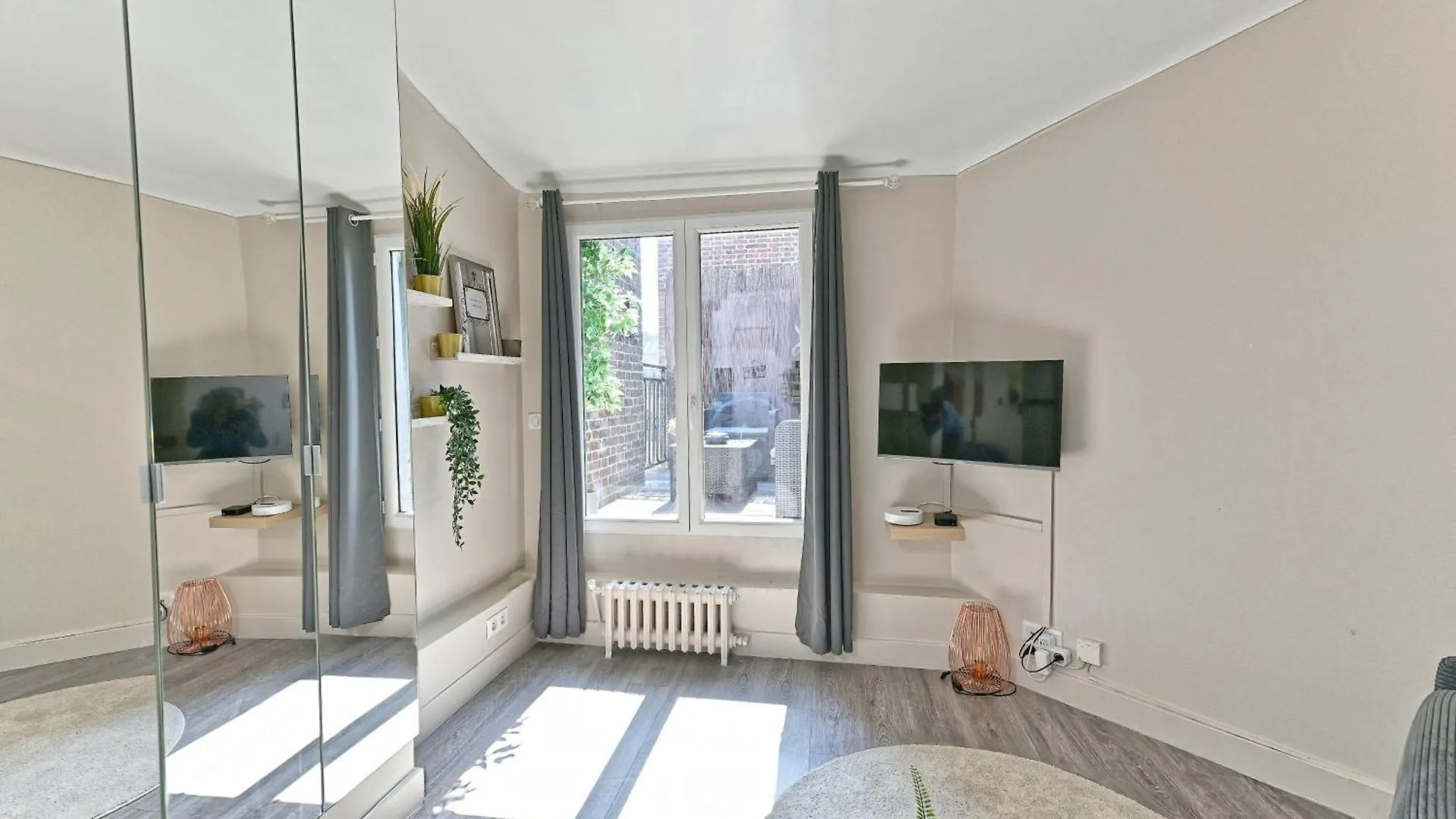 Apartment Studio Terrasse Vue Incroyable Sur Tour Eiffel Paris