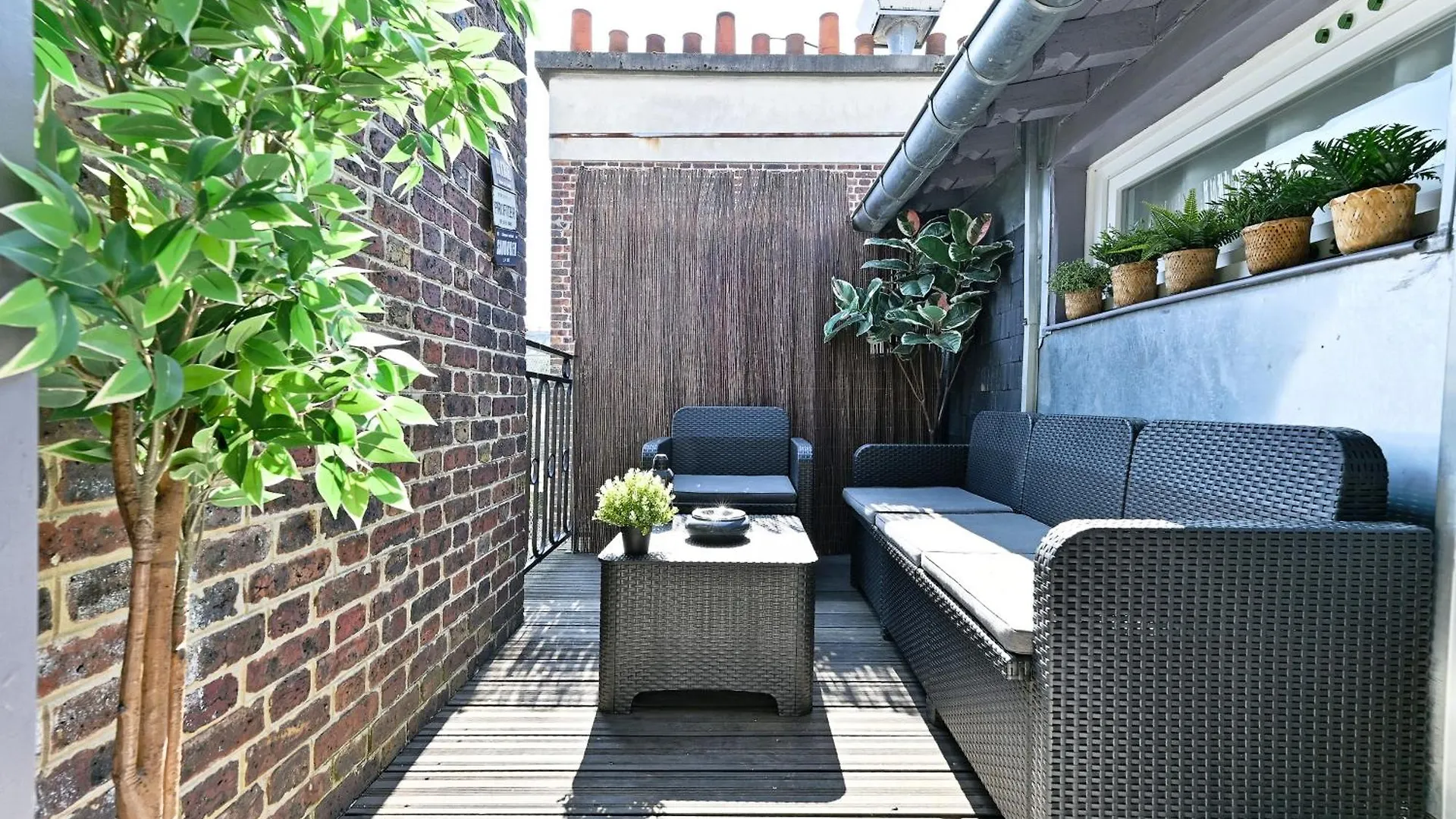 Apartment Studio Terrasse Vue Incroyable Sur Tour Eiffel Paris France